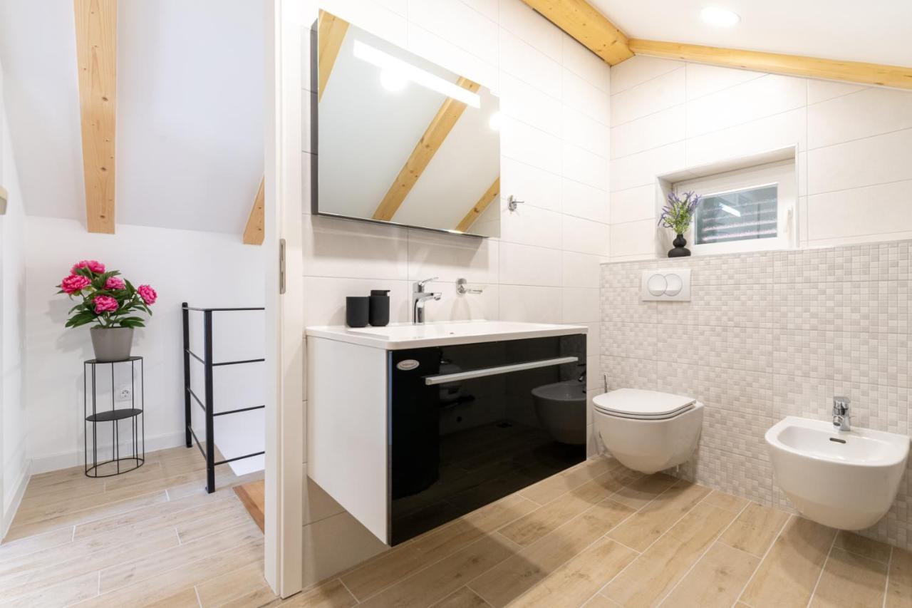 Seaside Cottage Maslina Gdinj Εξωτερικό φωτογραφία